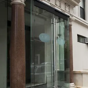 https://hotel-99.us-newyorkcity.com
