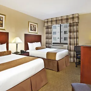 https://best-western-plus-arena-hotel.us-newyorkcity.com